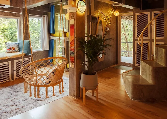 Wonderland Jungle Hostel
